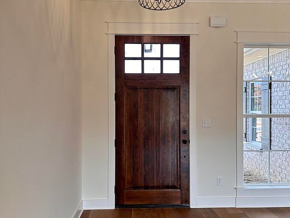 5th image of 3631 Kreunen St