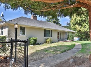 21117 12th Pl S, Des Moines, WA 98198