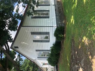 300 3rd St, Hazel, KY 42049