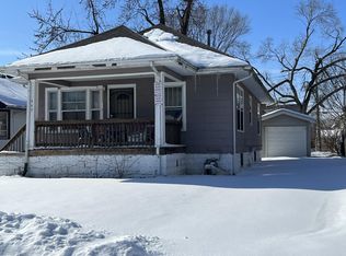 445 S Poplar Ave, Kankakee, IL 60901