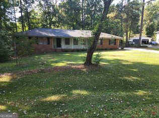 1316 White Oak St SE, Conyers, GA 30013
