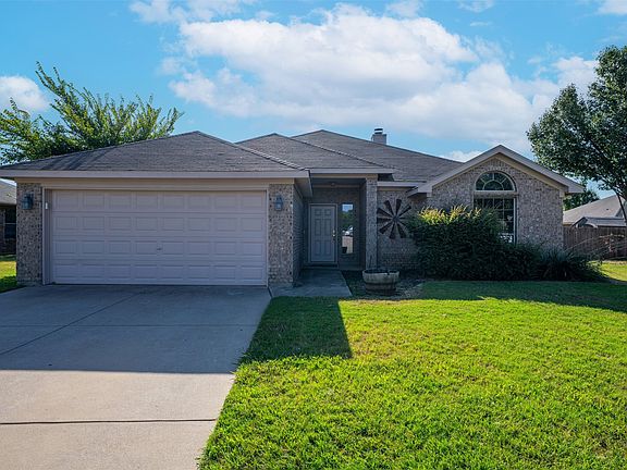 2nd image of 737 E Sheila Cir