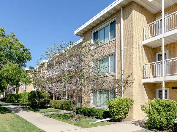 4955 N Harlem Ave #3, Chicago, IL 60656