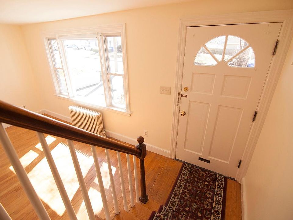 Townhouse is two stories, with kitchen + Living room on first floor, 2 bedrooms and full tile bath upstairs.