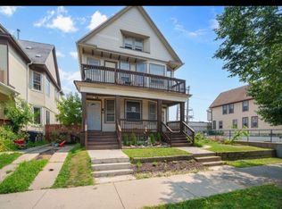 746 S 28th St #1, Milwaukee, WI 53215
