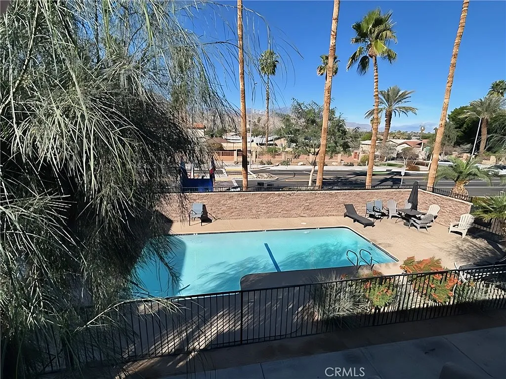 2 bed, 900 sqft, $2,195 — Photo 3
