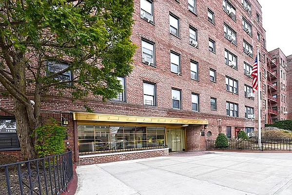 Sold by Keller Williams Realty of Greater Nassau | media 36