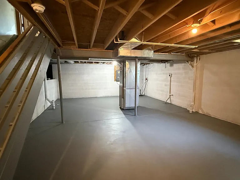 544 Sycamore Dr — Photo 11