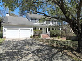 104 Hanahan Ct, Cary, NC 27513
