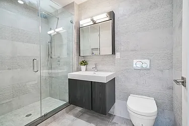 Sold by Avenue Sotheby's International Realty
