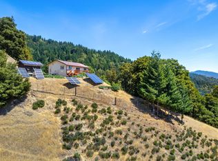 745 Applewood Rd, Honeydew, CA 95545