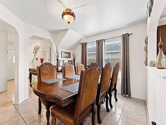 3rd image of 8119 Cholla Canyon Ln
