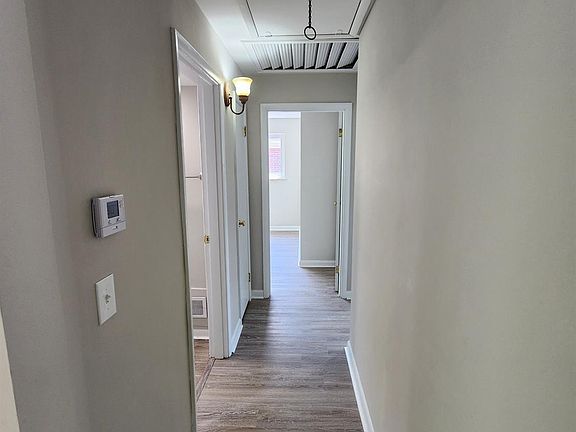 5th image of 2780 Lafeuille Ave