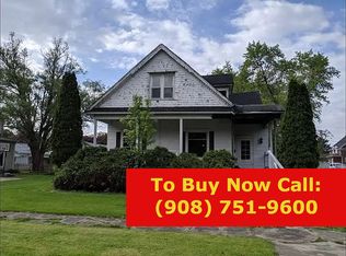 105 E Ensey St #1, Tuscola, IL 61953