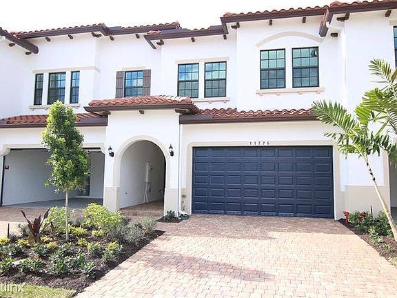 2nd image of 11776 SW 13th Ln