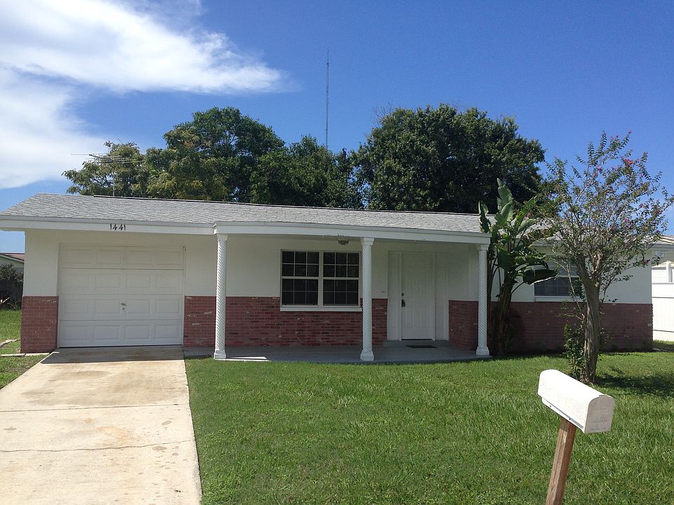 1st image of 1441 Yale Dr