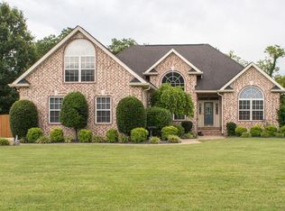 118 Four Season Dr, Murfreesboro, TN 37129