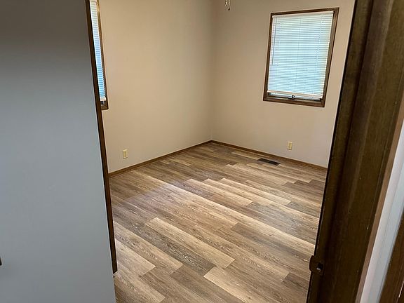 3rd image of 2310 Westminster Dr Unit A