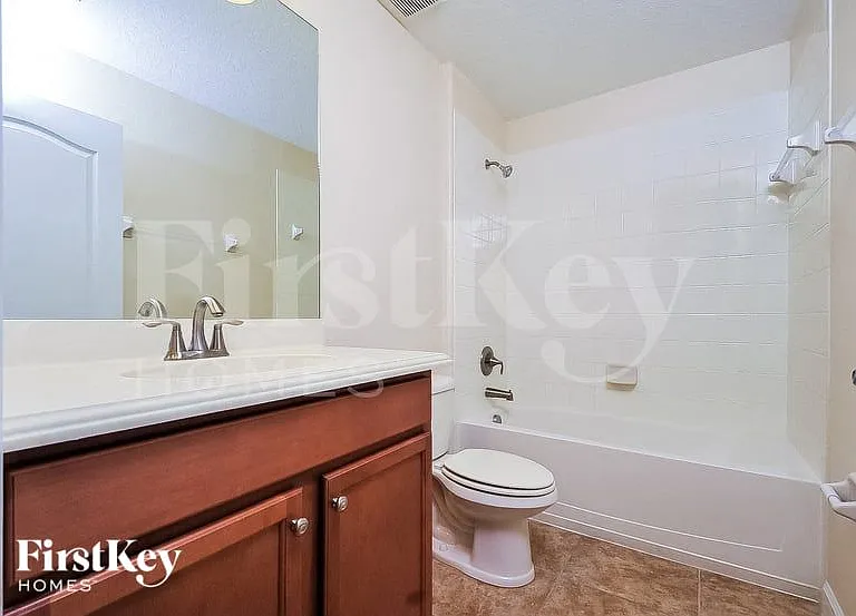 3451 Cortland Dr — Photo 11