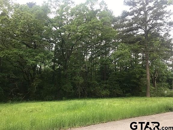 3rd image of 12.6 Acres Cres #137