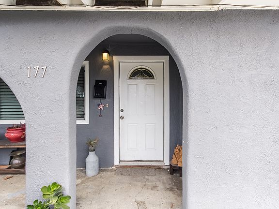 2nd image of 177 Oak Ave