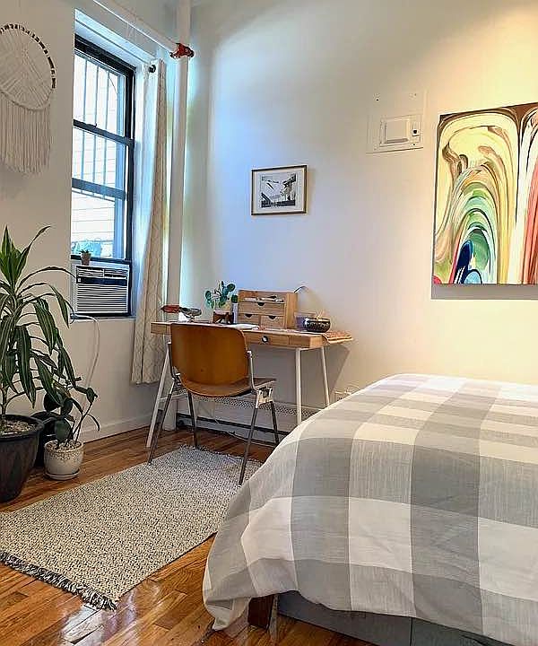1st image of 135 Boerum St #2