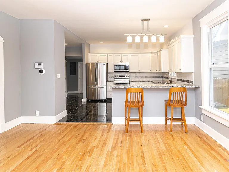 712 Terrace Ave — Photo 12