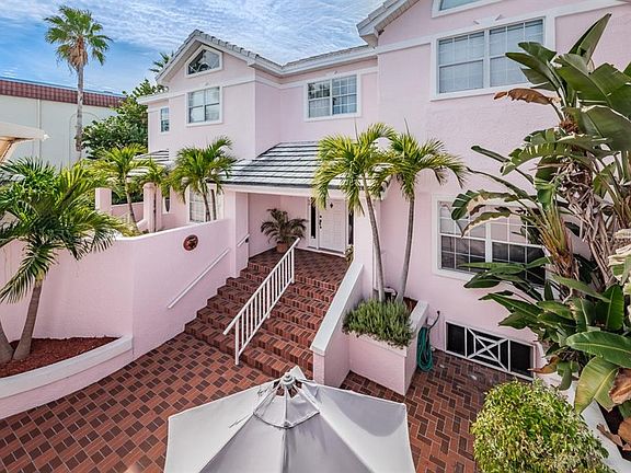 2nd image of 2960 Gulf Blvd #B