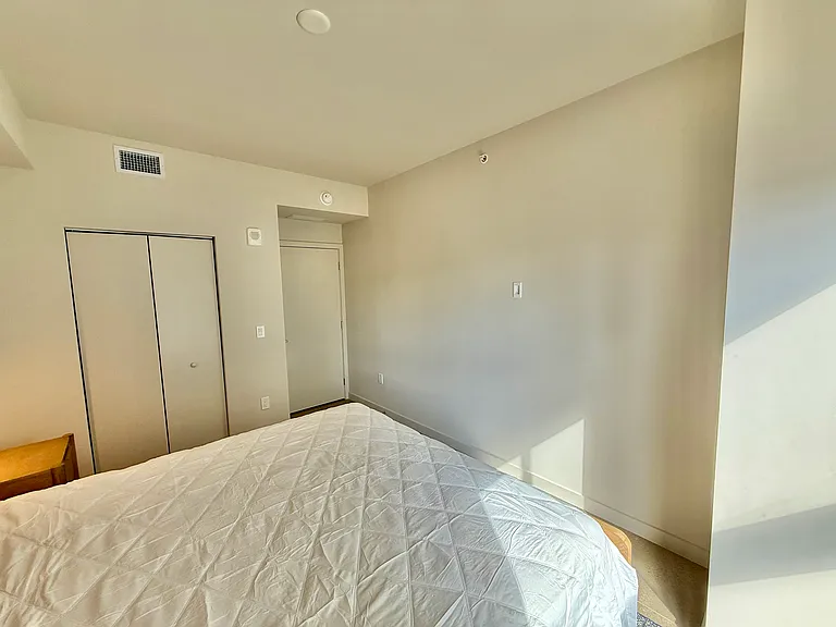 11 NE 6th St #1803 — Photo 19