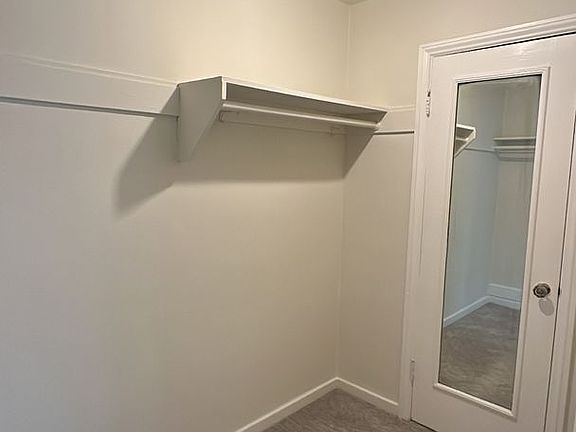 3rd image of 2905-2911 Van Ness Ave #204