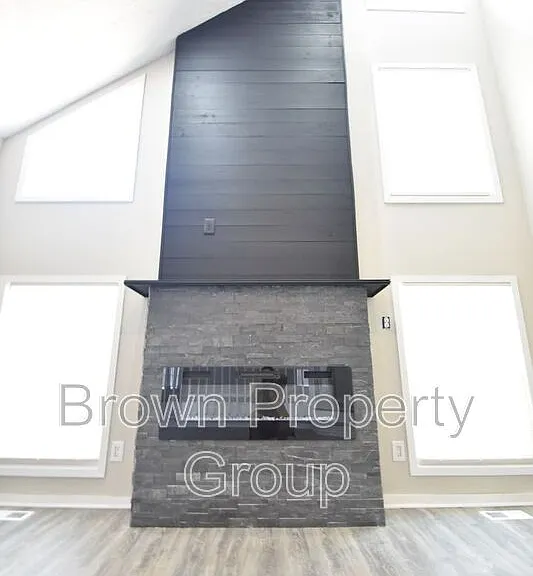 5817 Horton Pl — Photo 4