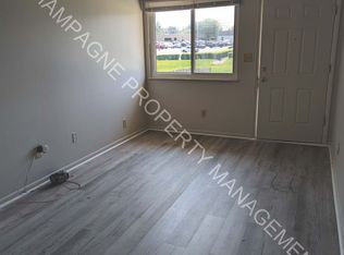 13409 1/2 5th St APT B, Grandview, MO 64030