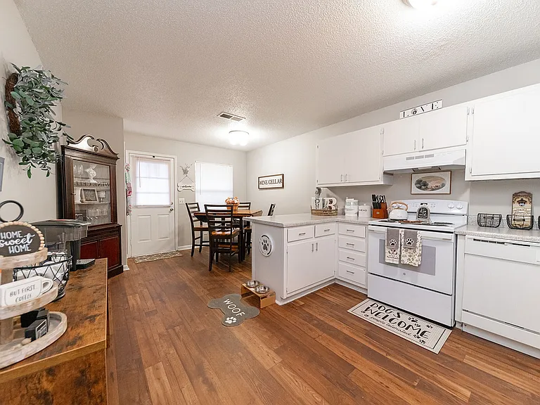 Fully equipped kitchen with generous counter space & cabinetry
