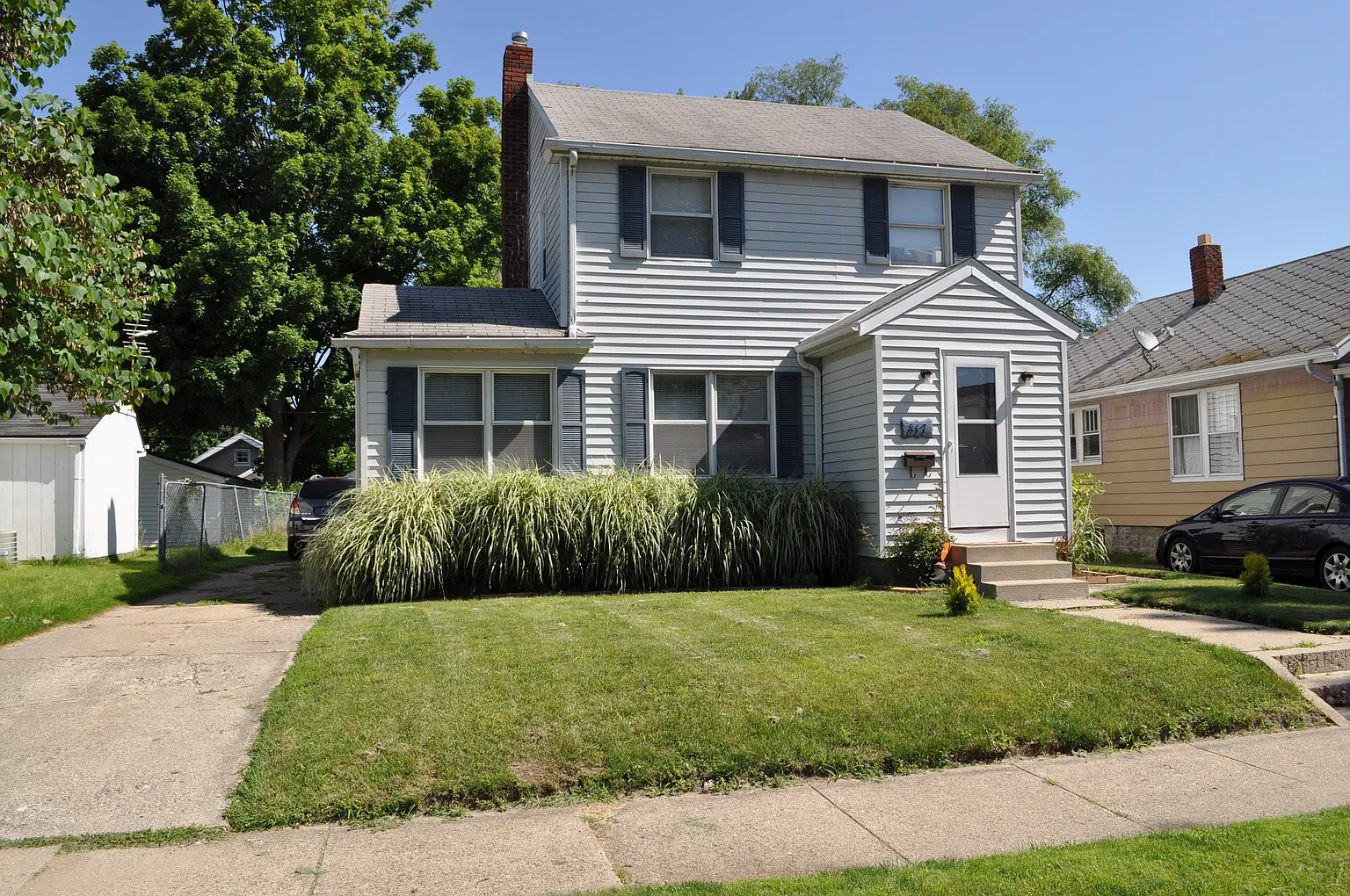 817 E Irvington Ave photo 1