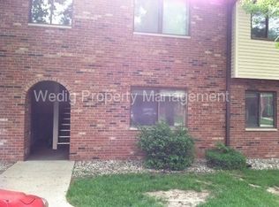 1904 Oliver Dr, Urbana, IL 61802