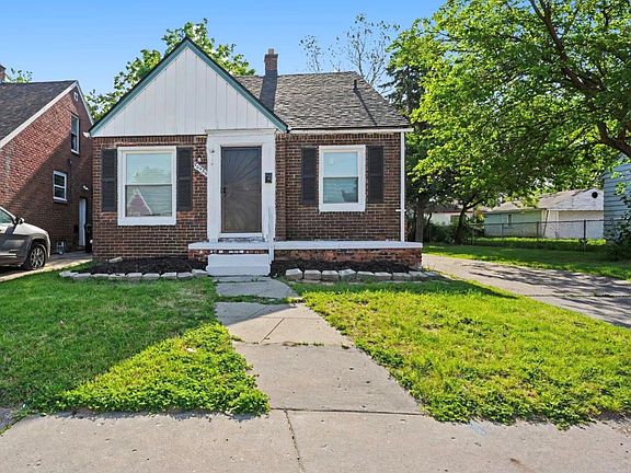 3rd image of 20450 Bramford St