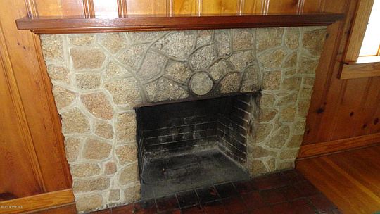 4th image of 605 Wadsworth St