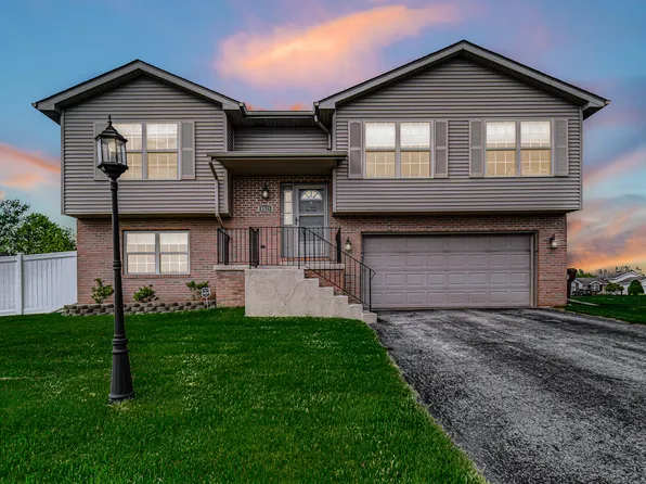 8529 123rd Ct, Crown Point, IN 46307