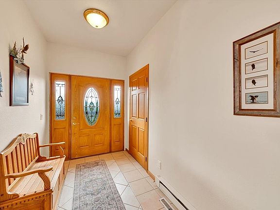 3rd image of 313 Oak Ridge Rd