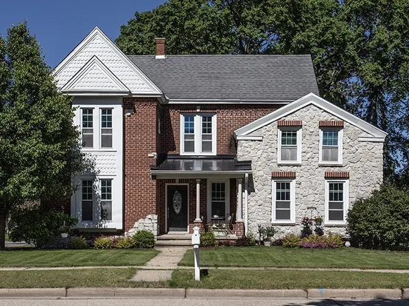 2147 Church STREET, East Troy, WI 53120