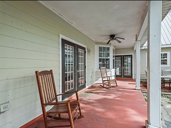 4th image of 9451 NE 107th Ct