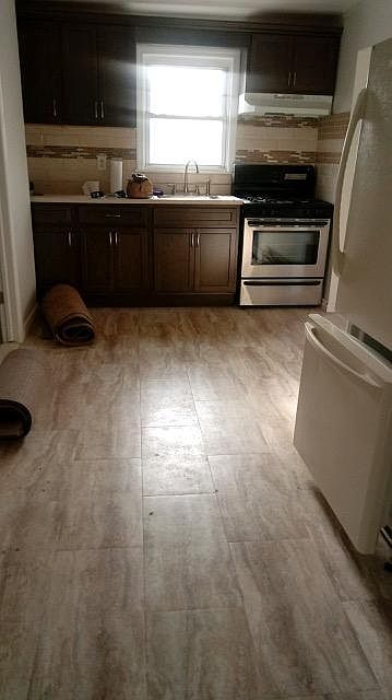 2nd image of 716 Roman Ave Floor 2