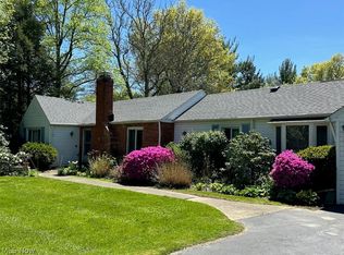 8033 Music St, Chagrin Falls, OH 44022