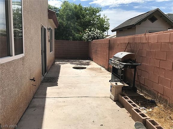 2nd image of 5226 Monterey Park Cir