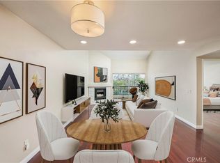 5520 Owensmouth Ave APT 315, Woodland Hills, CA 91367