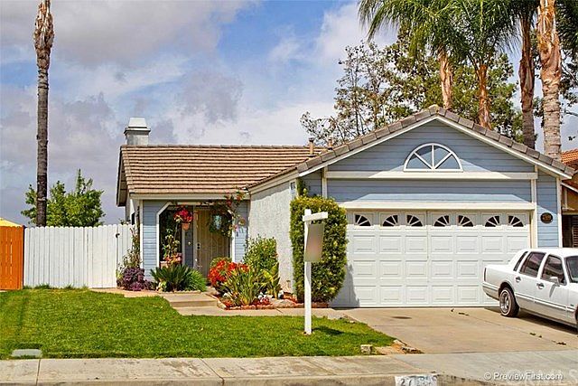 1st image of 27698 Moonridge Dr