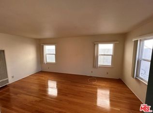 3011 Santa Monica Blvd APT B, Santa Monica, CA 90404