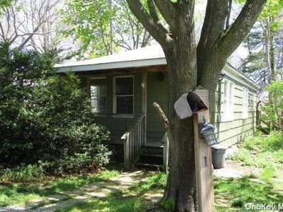 1 Wheeler Court, Patchogue, NY, 11772