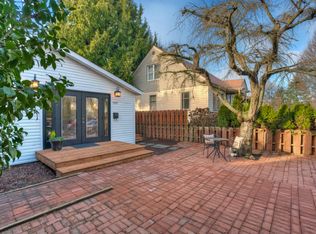 5021 48th Ave SW, Seattle, WA 98136