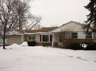 3505 Fremont St, Rolling Meadows, IL 60008